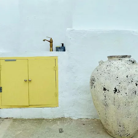 別荘 Astrogonio House *